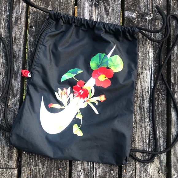 Nike Aloha knapsack - Picture 1 of 3